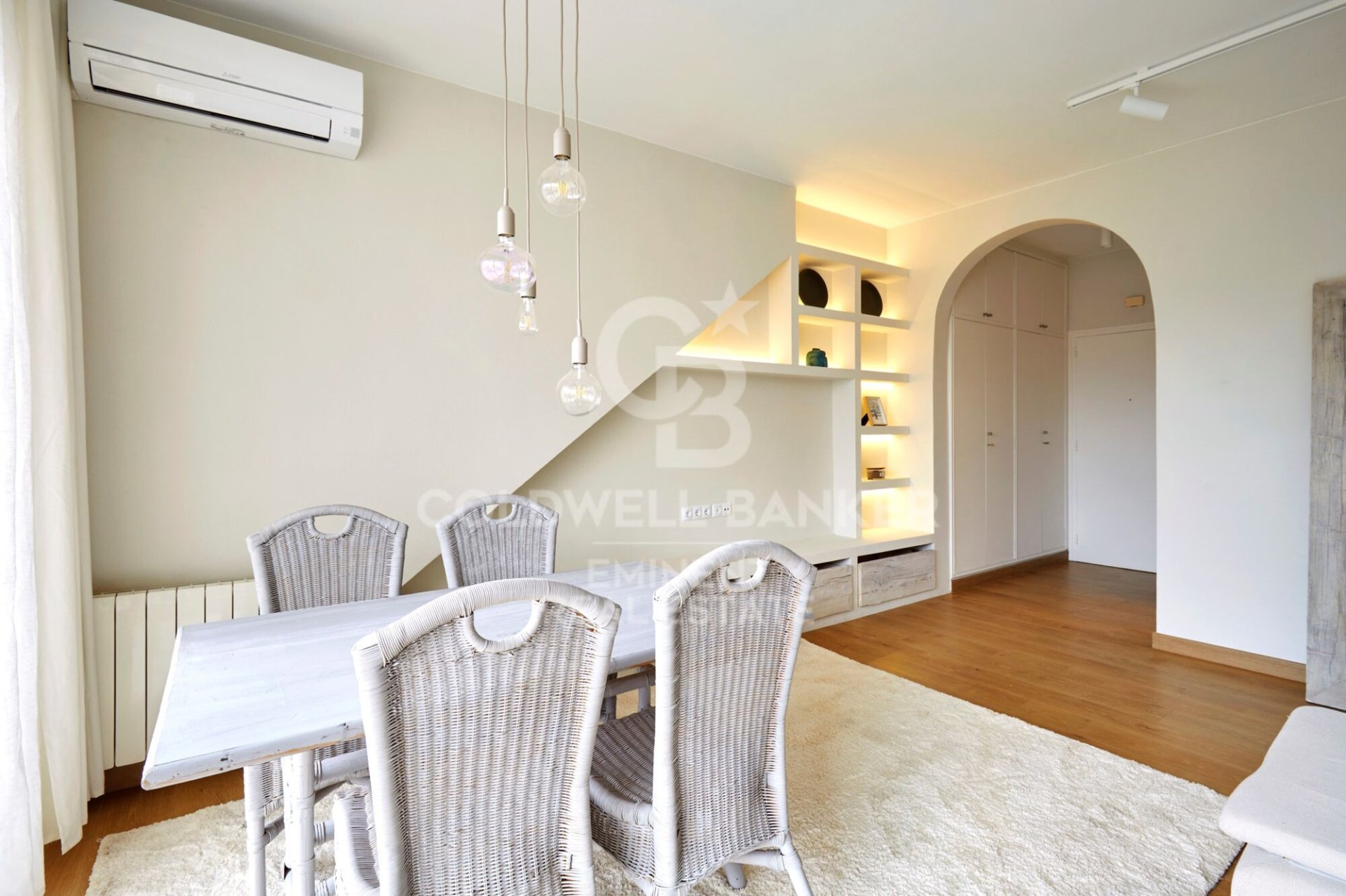 Квартира в Барселона, Испания 2 спальни, 90м2 №158324