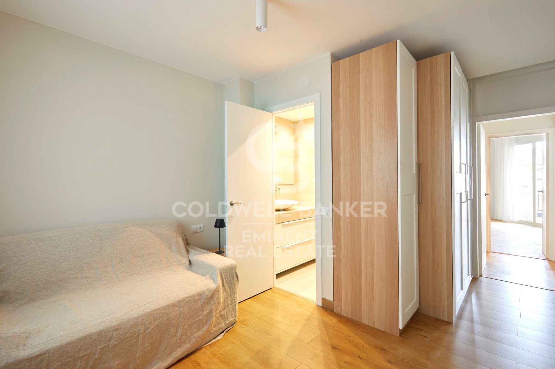Квартира в Барселона, Испания 2 спальни, 90м2 №158324