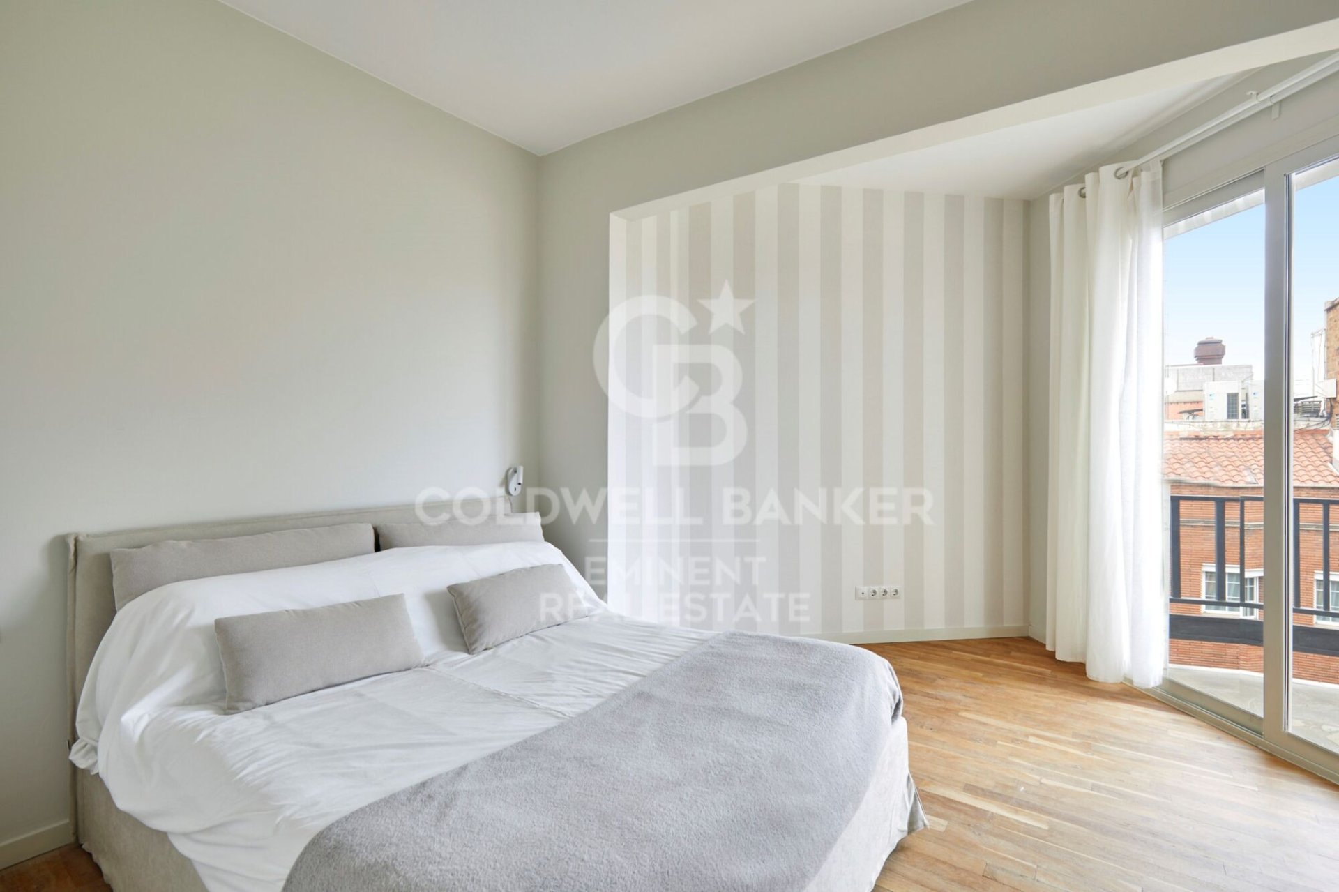 Квартира в Барселона, Испания 2 спальни, 90м2 №158324