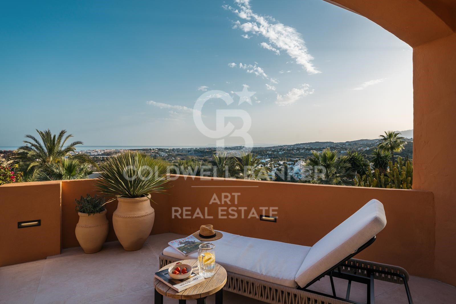Huoneisto Marbella, Malaga, Espanja 4 makuuhuonetta, 215 m2 No. 158322