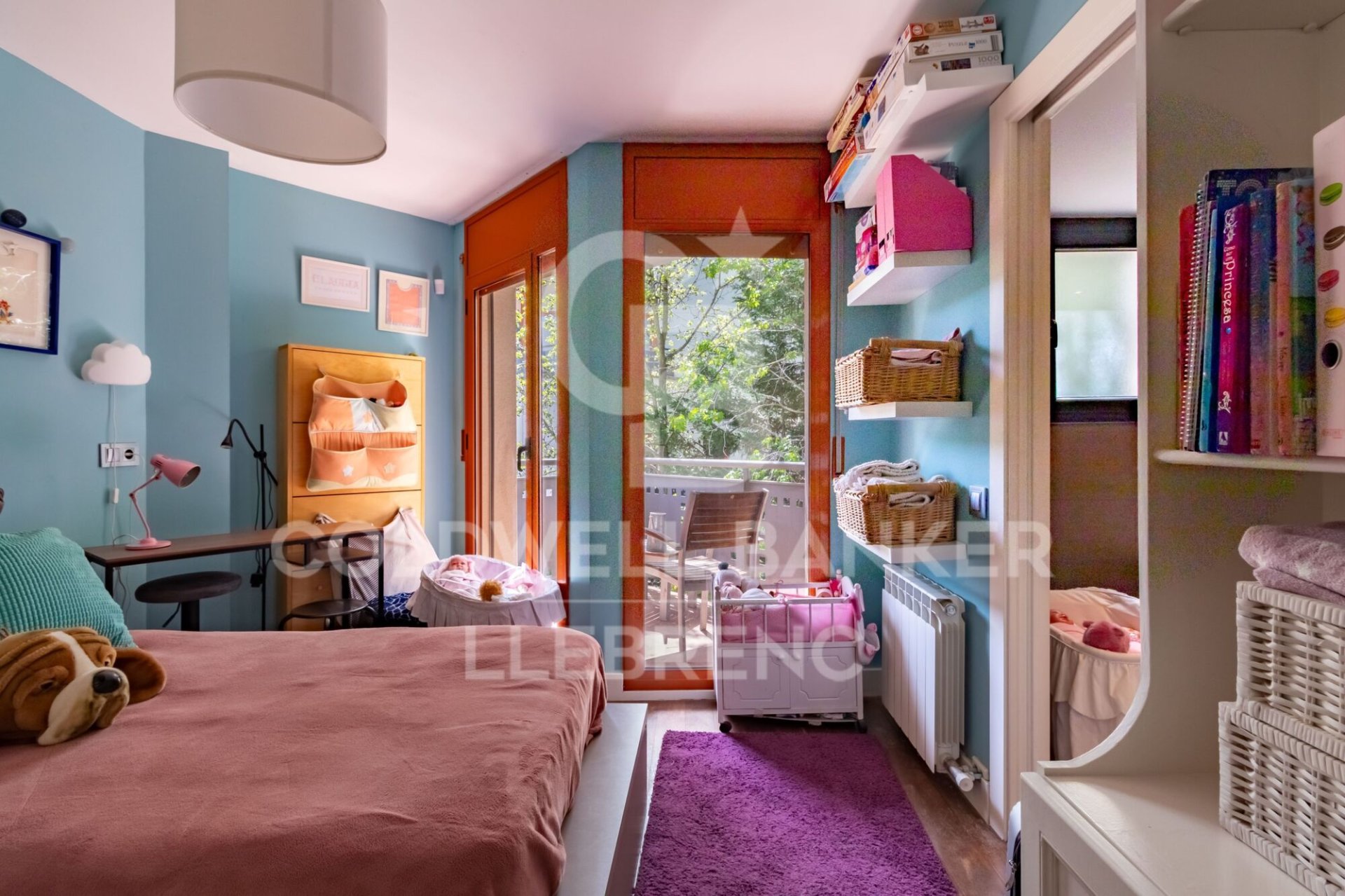 Talo Barcelona, Espanja 5 makuuhuonetta, 447 m2 No. 160174