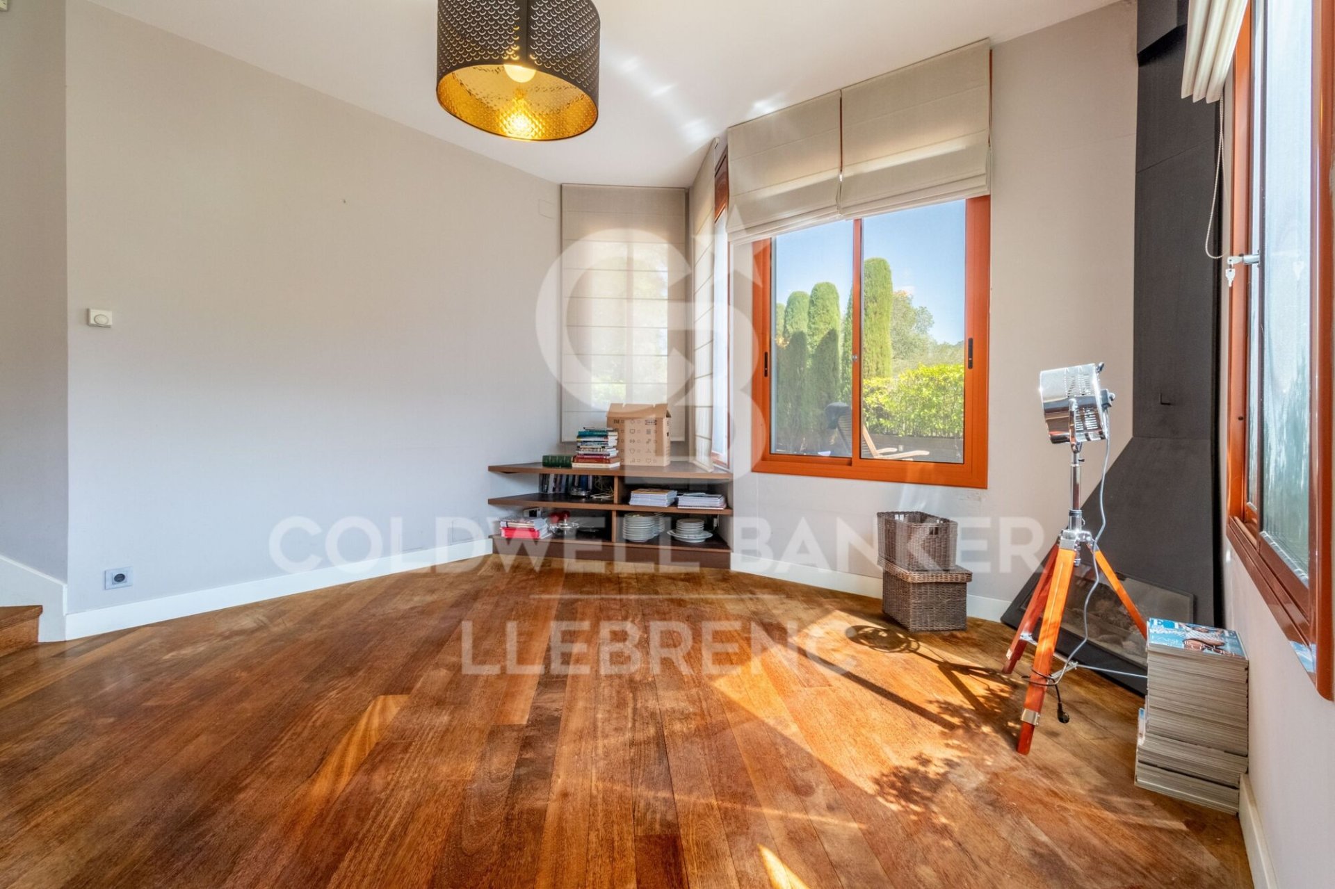 Talo Barcelona, Espanja 5 makuuhuonetta, 447 m2 No. 160174