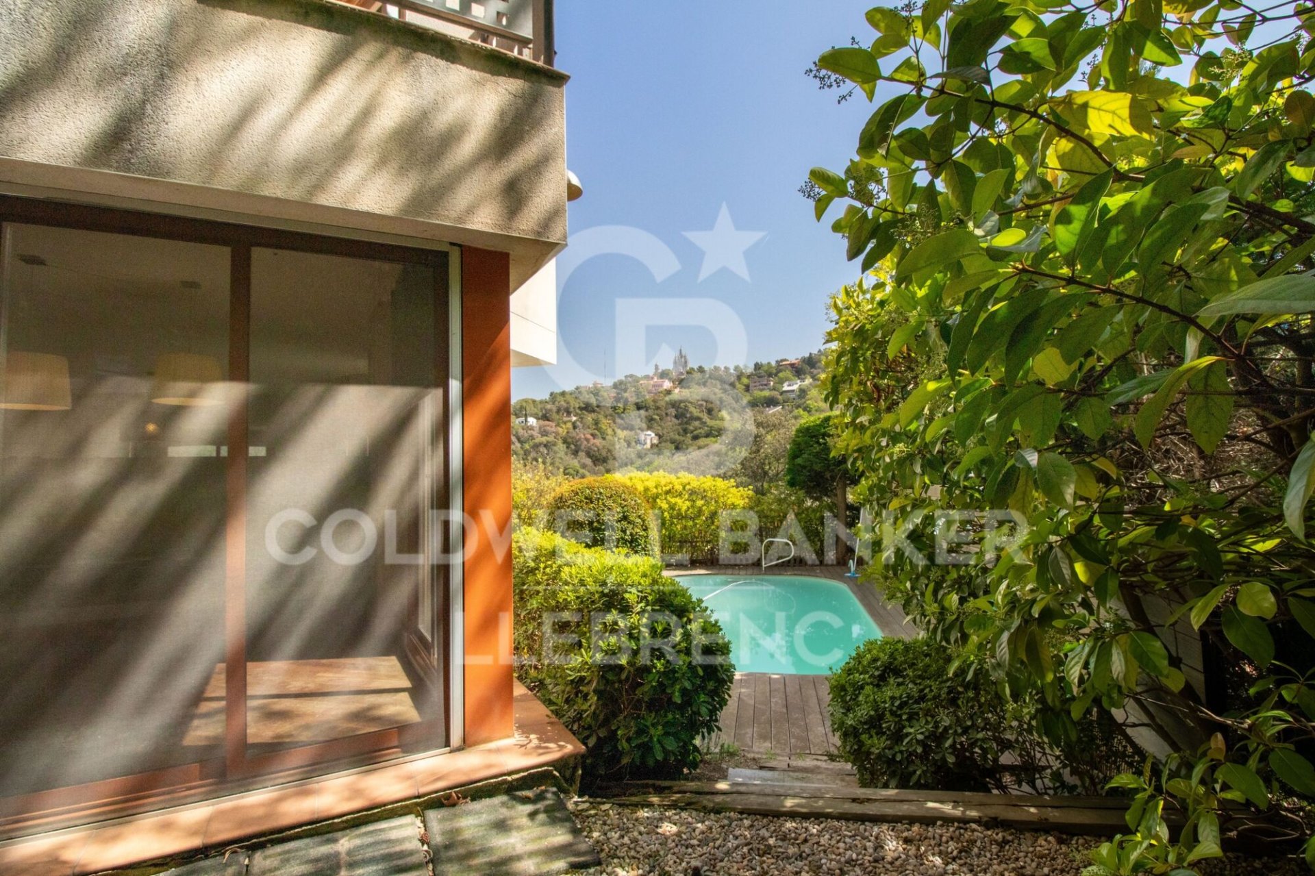 Talo Barcelona, Espanja 5 makuuhuonetta, 447 m2 No. 160174