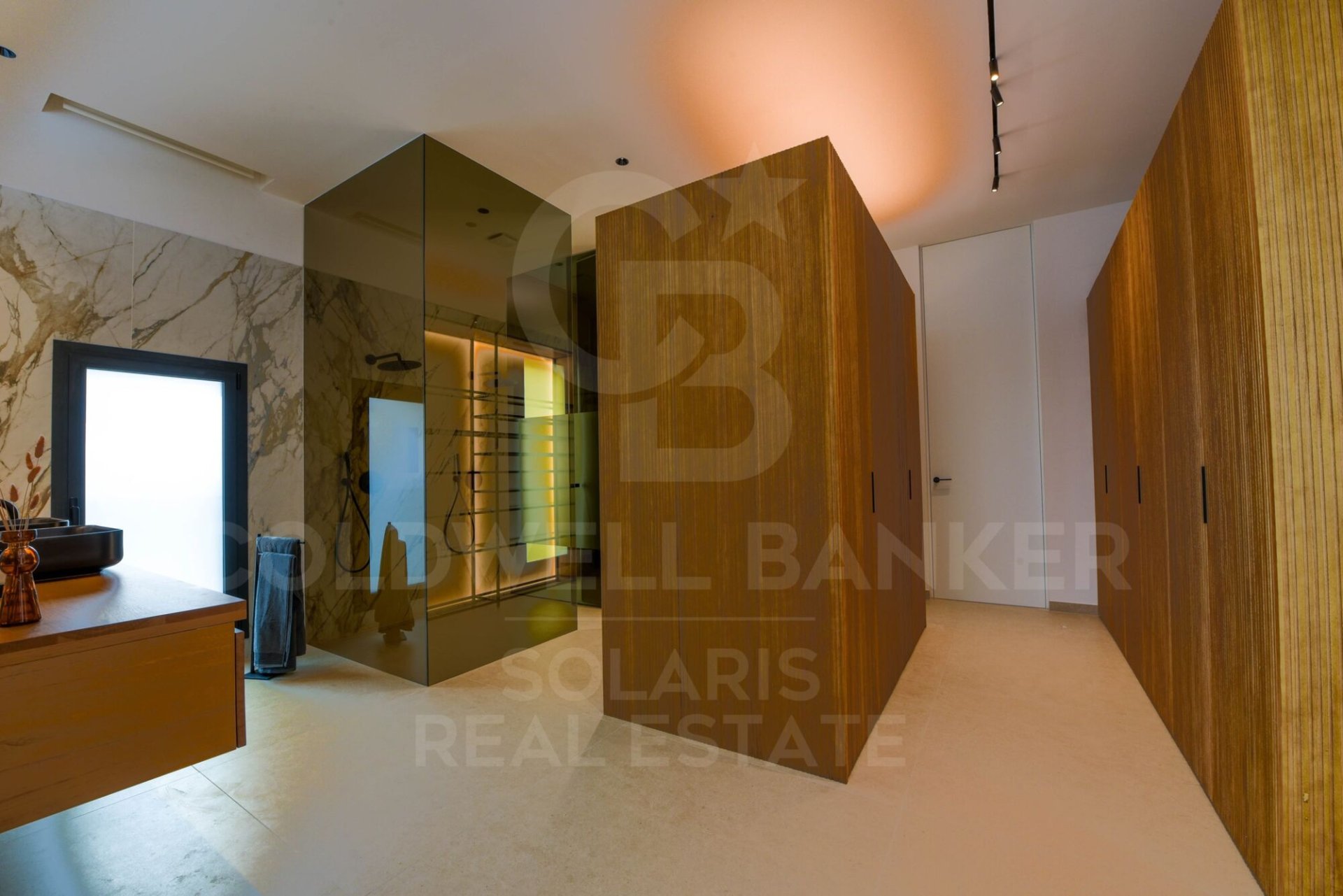 Villa in L'Albir, Alicante, Spanien 4 Schlafzimmer, 1021 m2 Nr. 160178