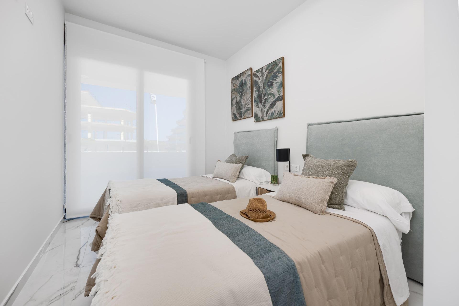 Apartment à San Miguel de Salinas, Alicante, Espagne 2 chambres, 70 m2 No. 135311
