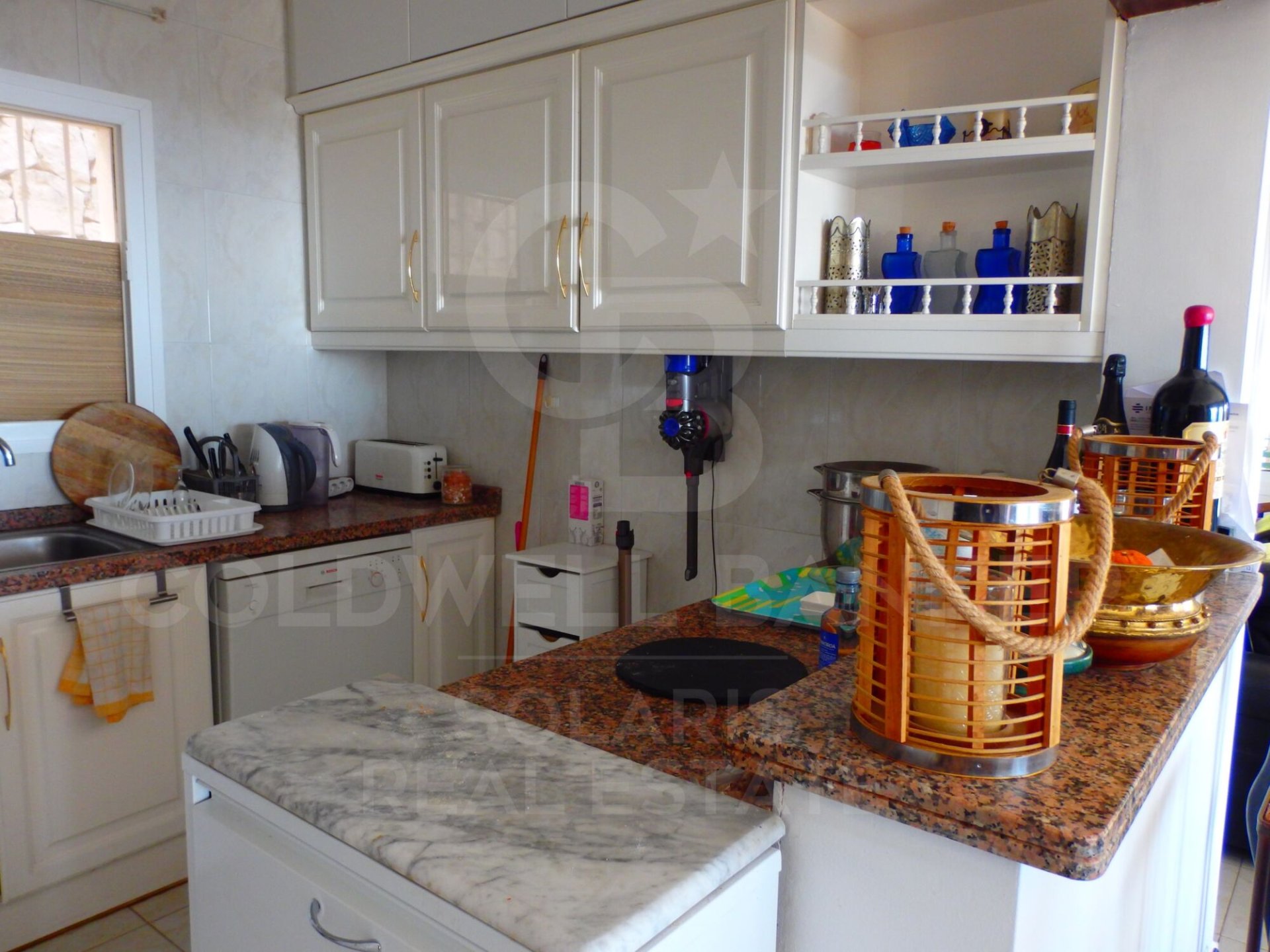 Villa in Benissa, Alicante, Spanien 6 Schlafzimmer, 250 m2 Nr. 178746