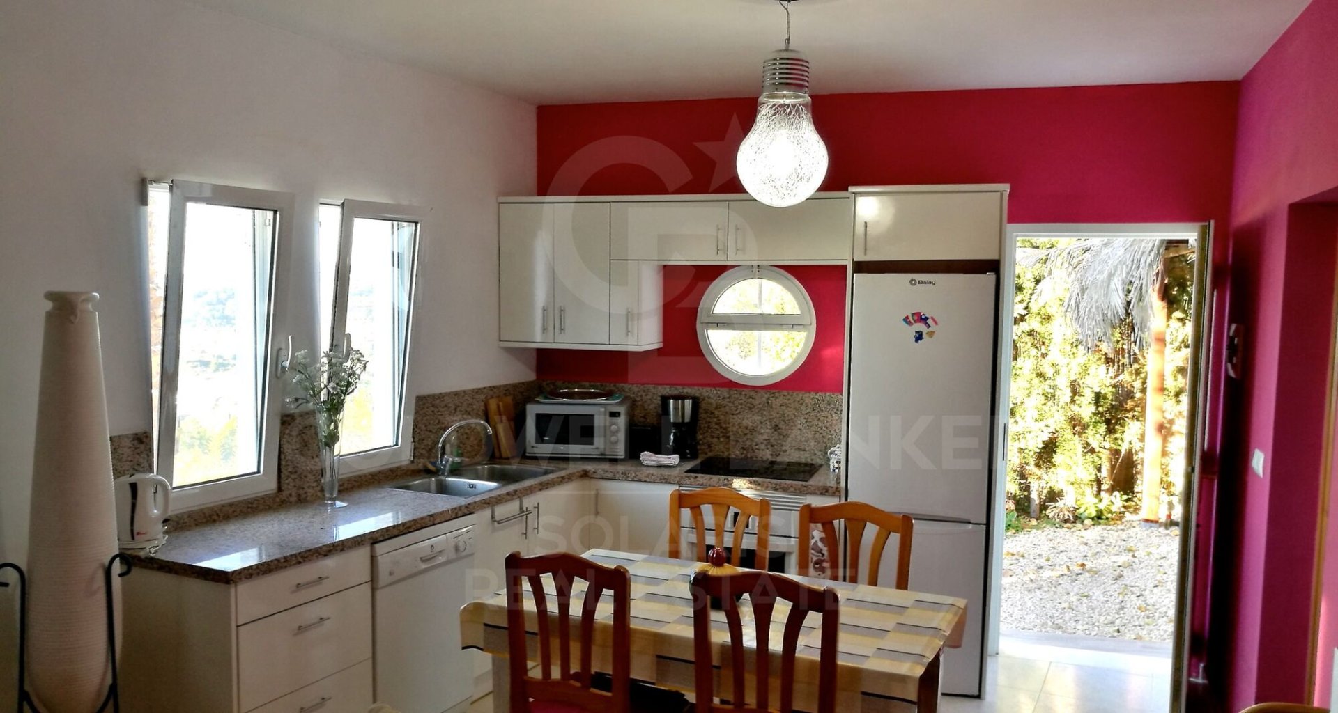 Villa in Benissa, Alicante, Spanien 6 Schlafzimmer, 250 m2 Nr. 178746
