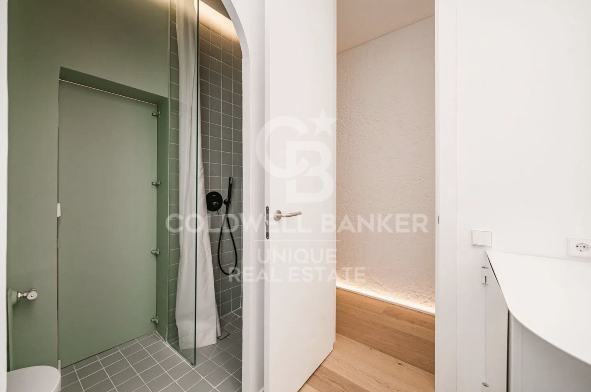 Apartment à Madrid, Espagne 4 chambres, 176 m2 No. 178750