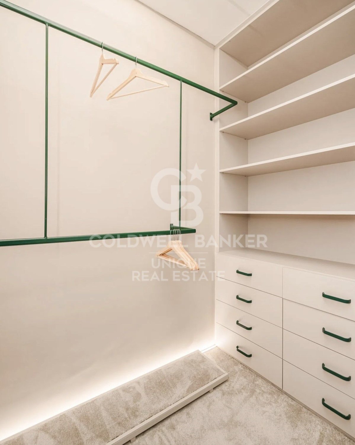 Apartment à Madrid, Espagne 4 chambres, 176 m2 No. 178750