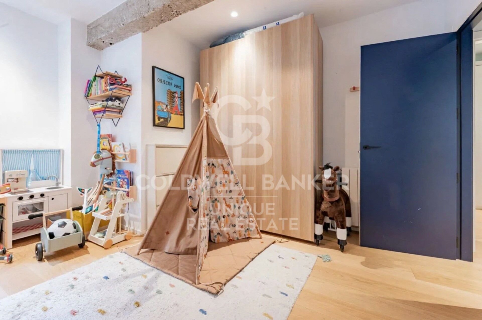 Apartment à Madrid, Espagne 2 chambres, 146 m2 No. 178747