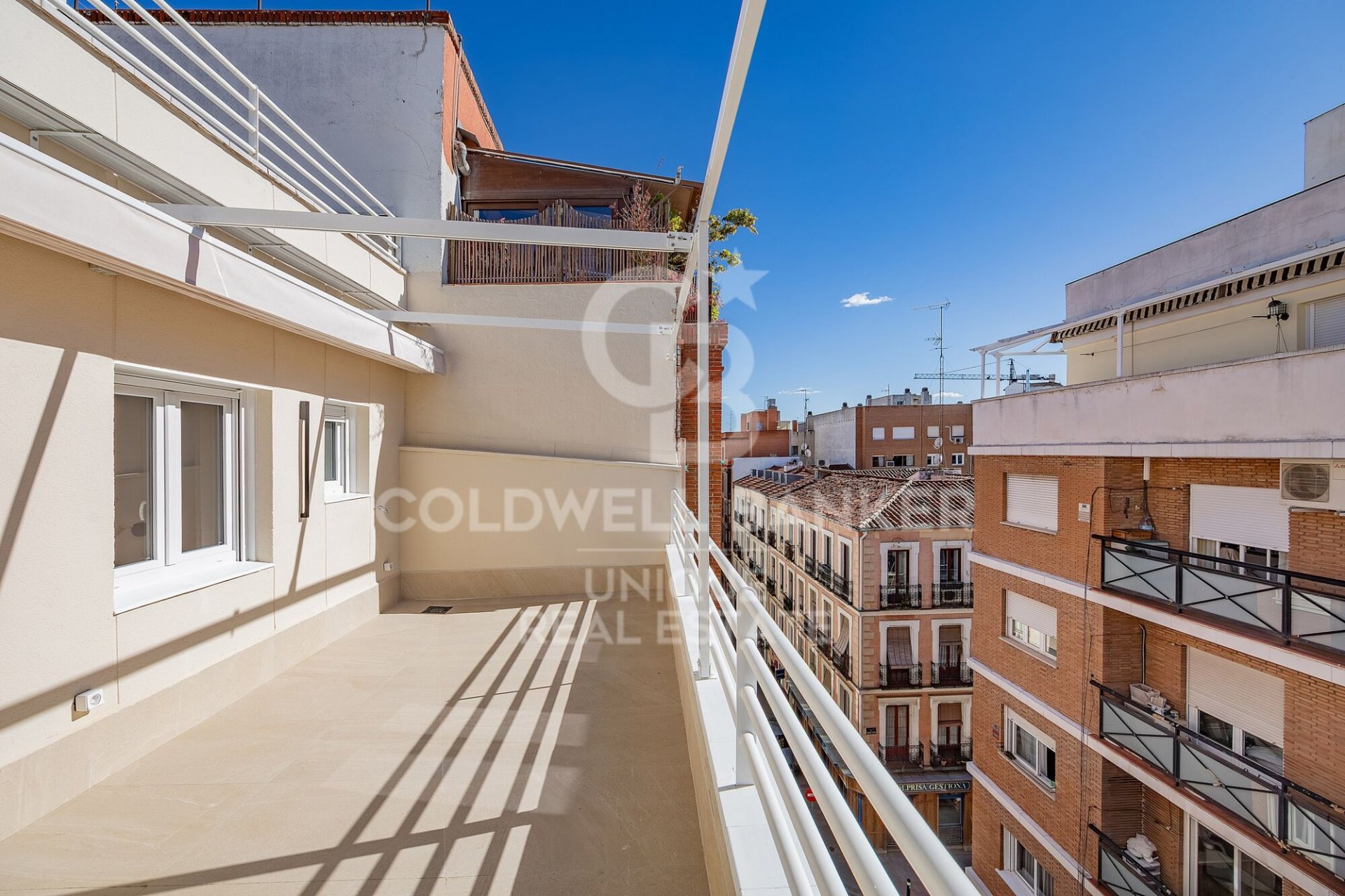 Penthäuser in Madrid, Spanien 2 Schlafzimmer, 117 m2 Nr. 178749