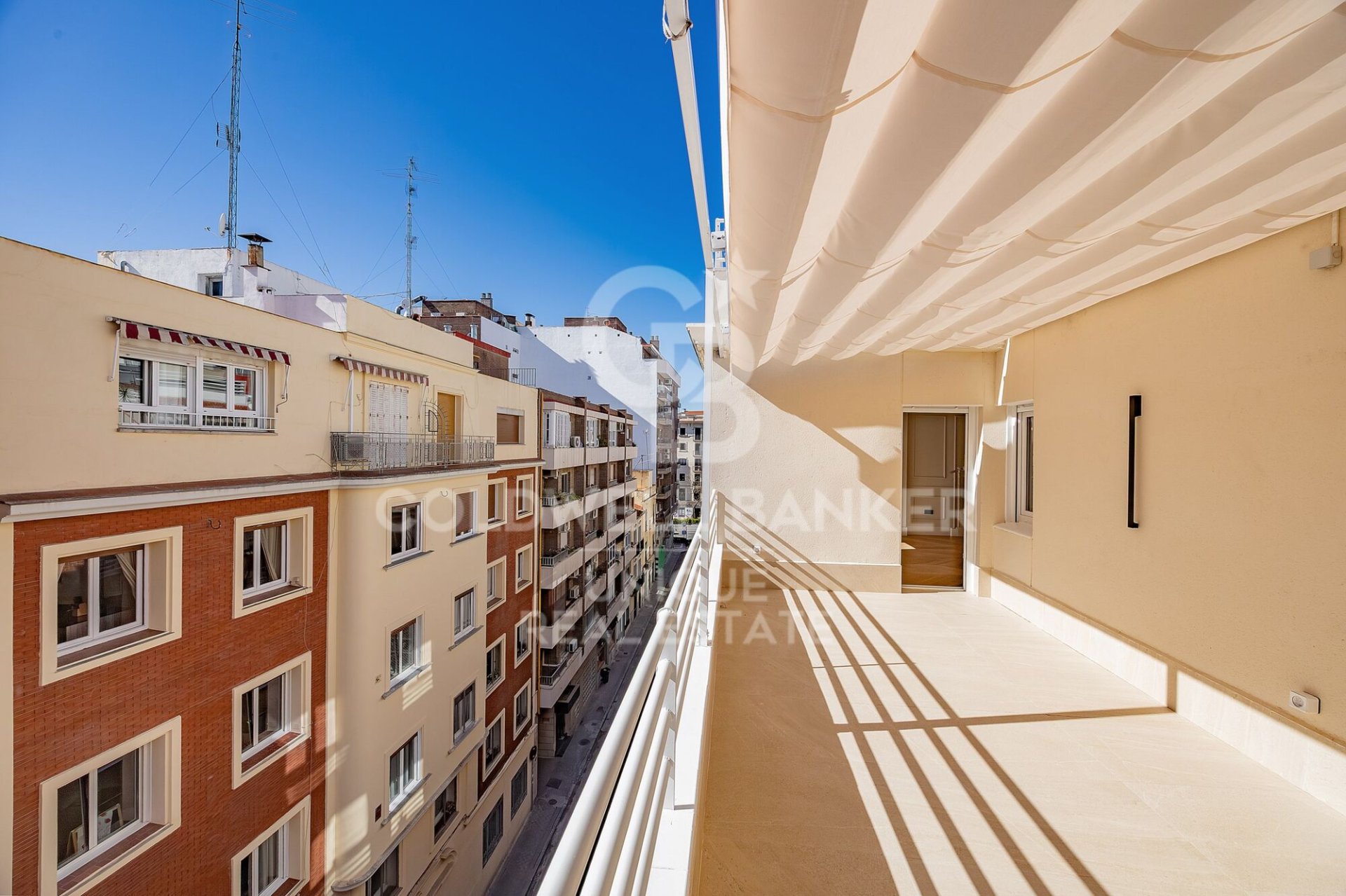 Penthäuser in Madrid, Spanien 2 Schlafzimmer, 117 m2 Nr. 178749