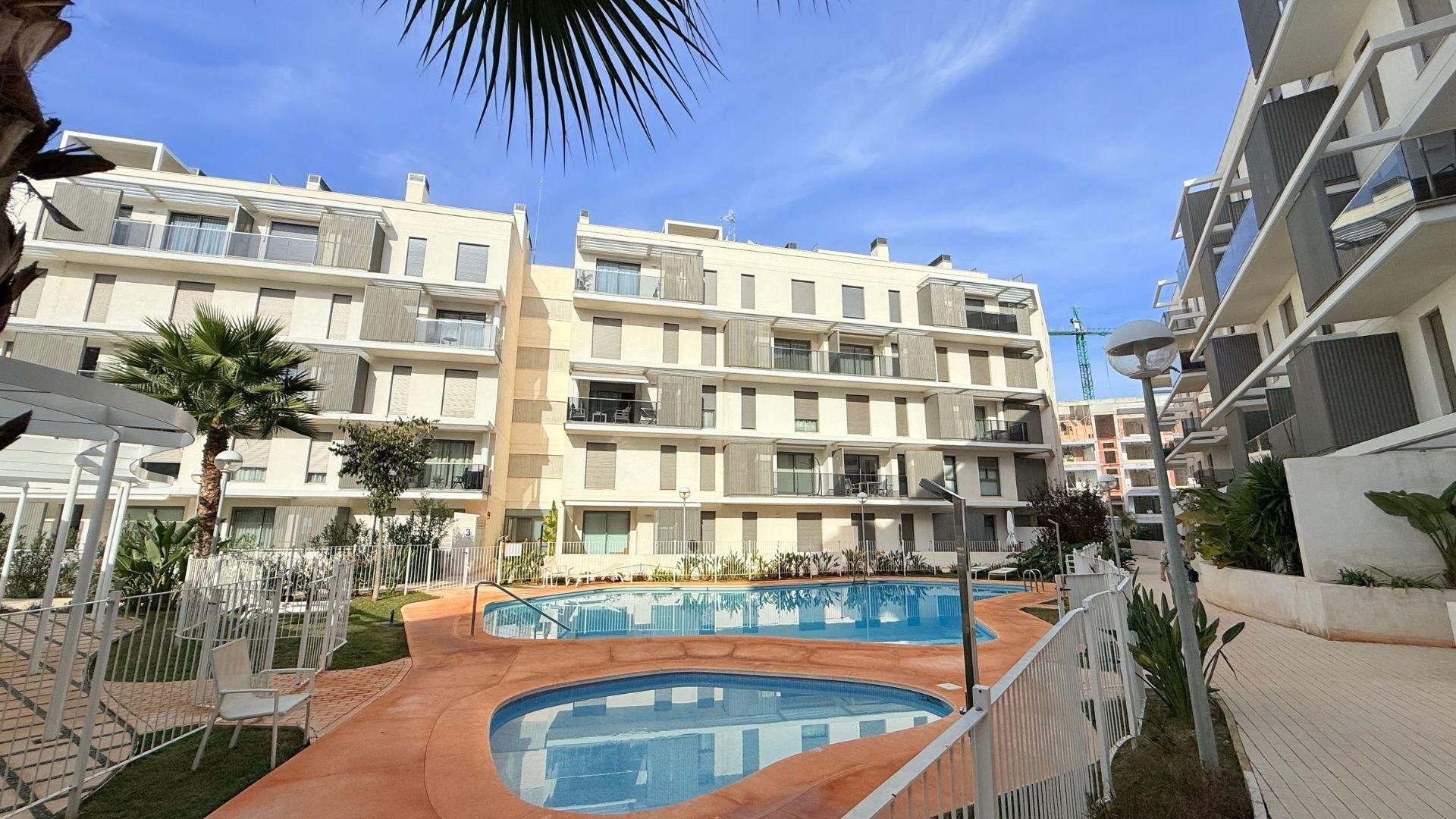 Apartment à Denia, Alicante, Espagne 1 chambre, 81 m2 No. 165814