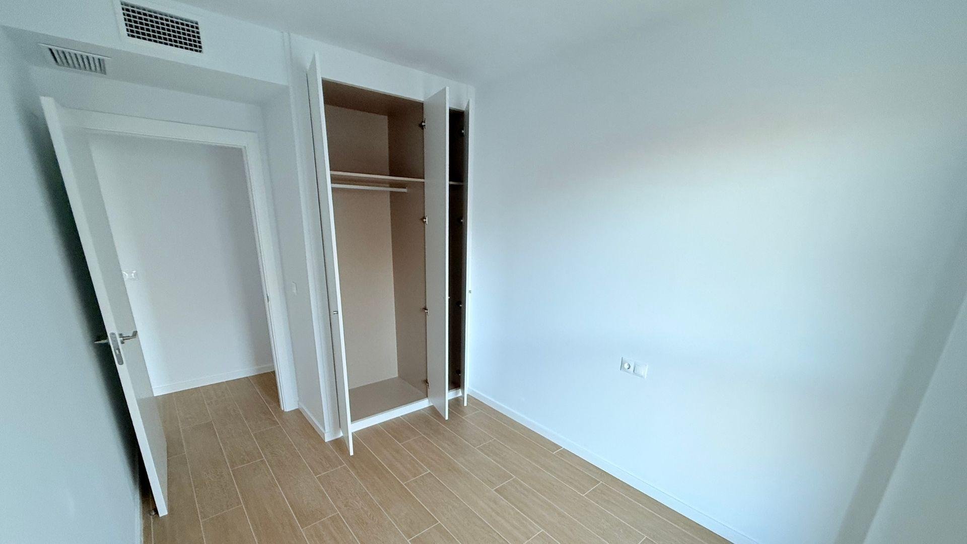Apartment à Denia, Alicante, Espagne 1 chambre, 81 m2 No. 165814