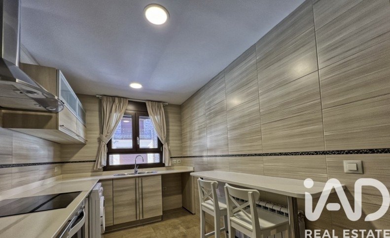 Kamienica w Teruel, Hiszpania 3 sypialnie, 252 mkw. nr 188420