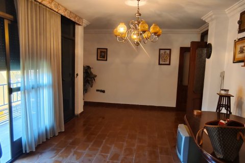 Apartamento en Écija, Sevilla, España 4 dormitorios, 114 m2 No. 188421