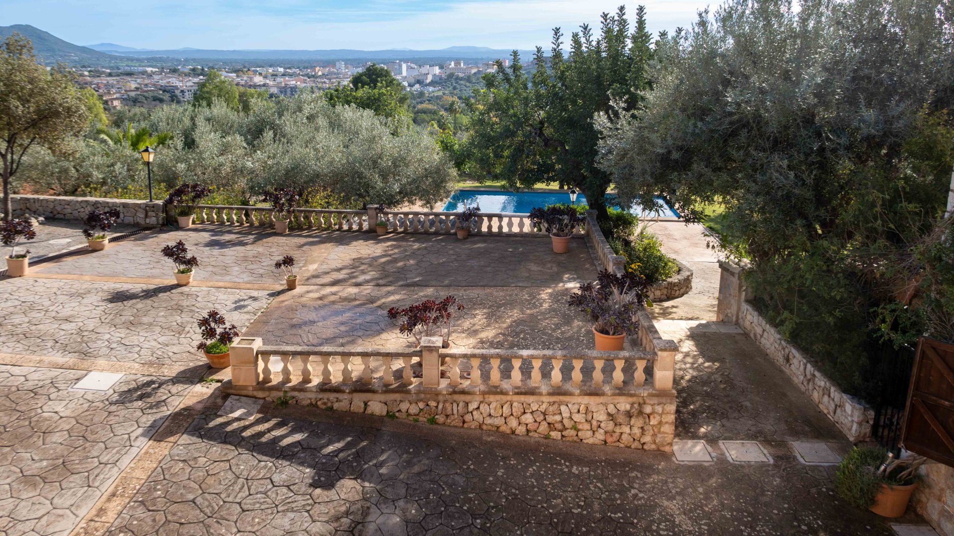 Finca Inca, Mallorca, Spānijā 8 istabas, 740 m2 Nr. 146535