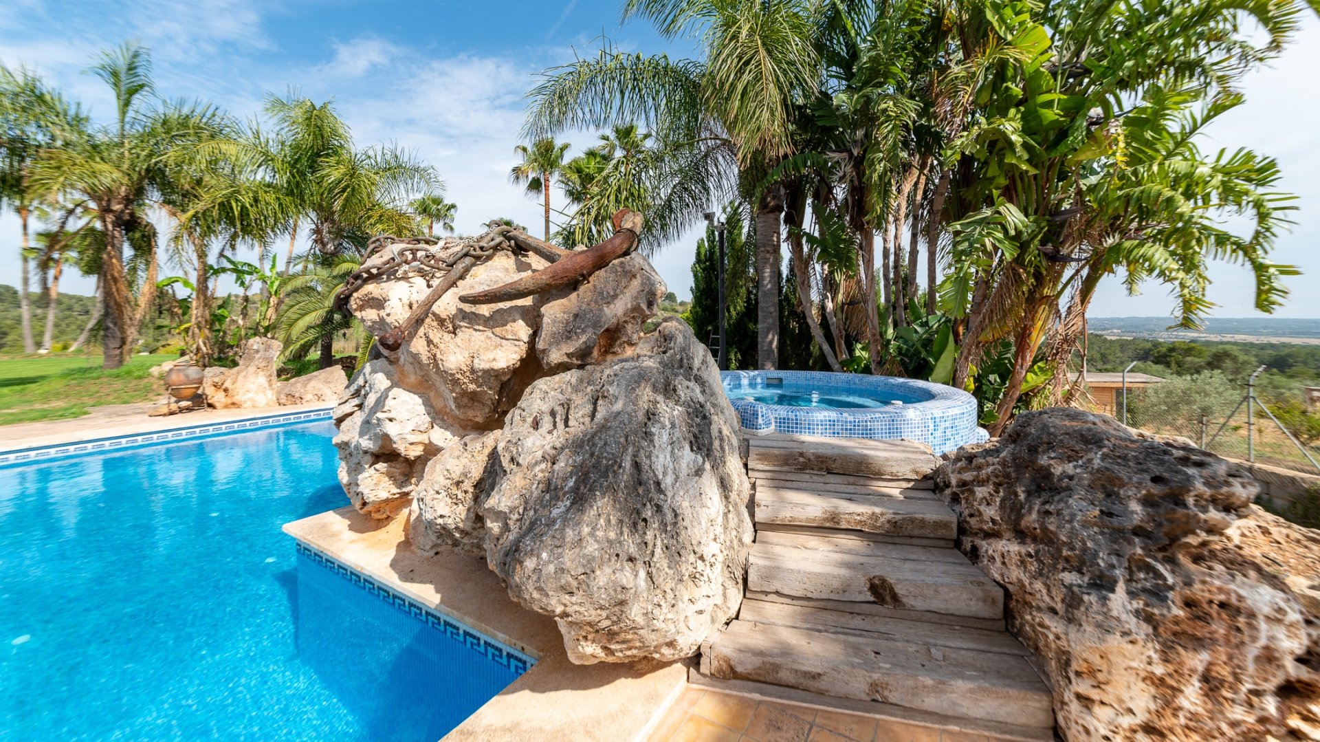 Villa a Puntiro, Mallorca, Spagna 5 camere da letto, 690 mq. N° 143788