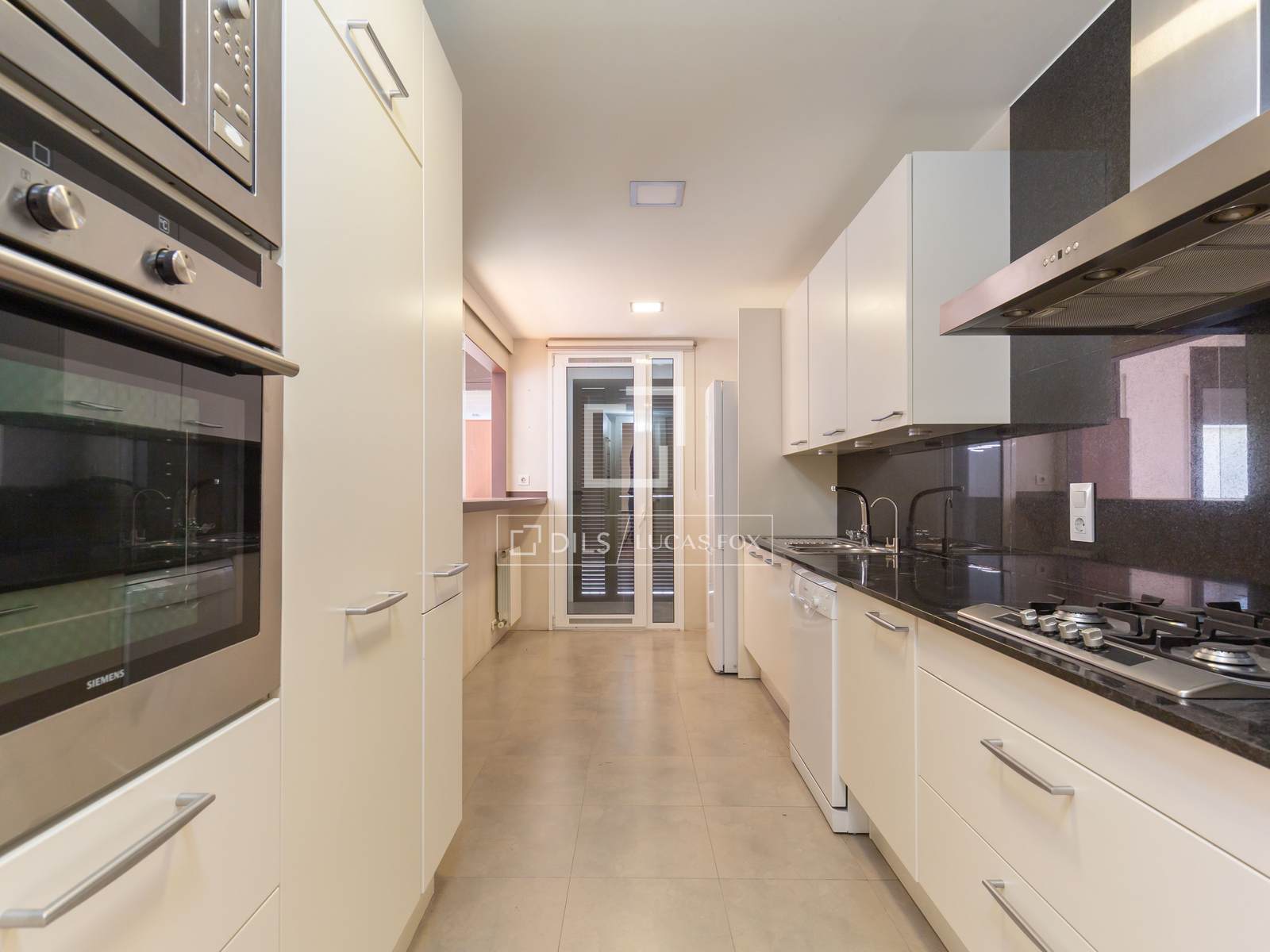 Appartamento a Sant Just Desvern, Barcelona, Spagna 3 camere da letto, 137 mq. N° 150524