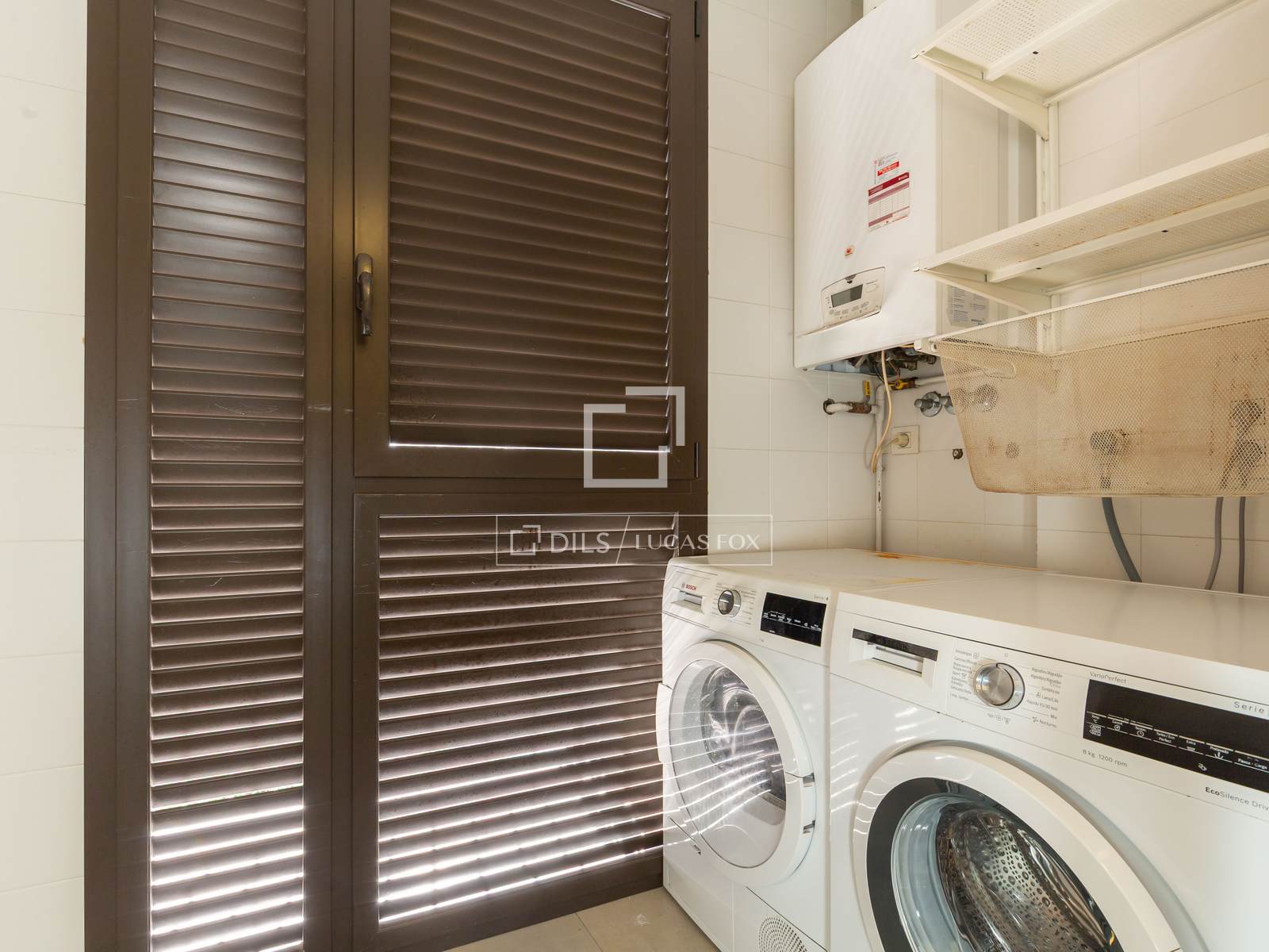Appartamento a Sant Just Desvern, Barcelona, Spagna 3 camere da letto, 137 mq. N° 150524