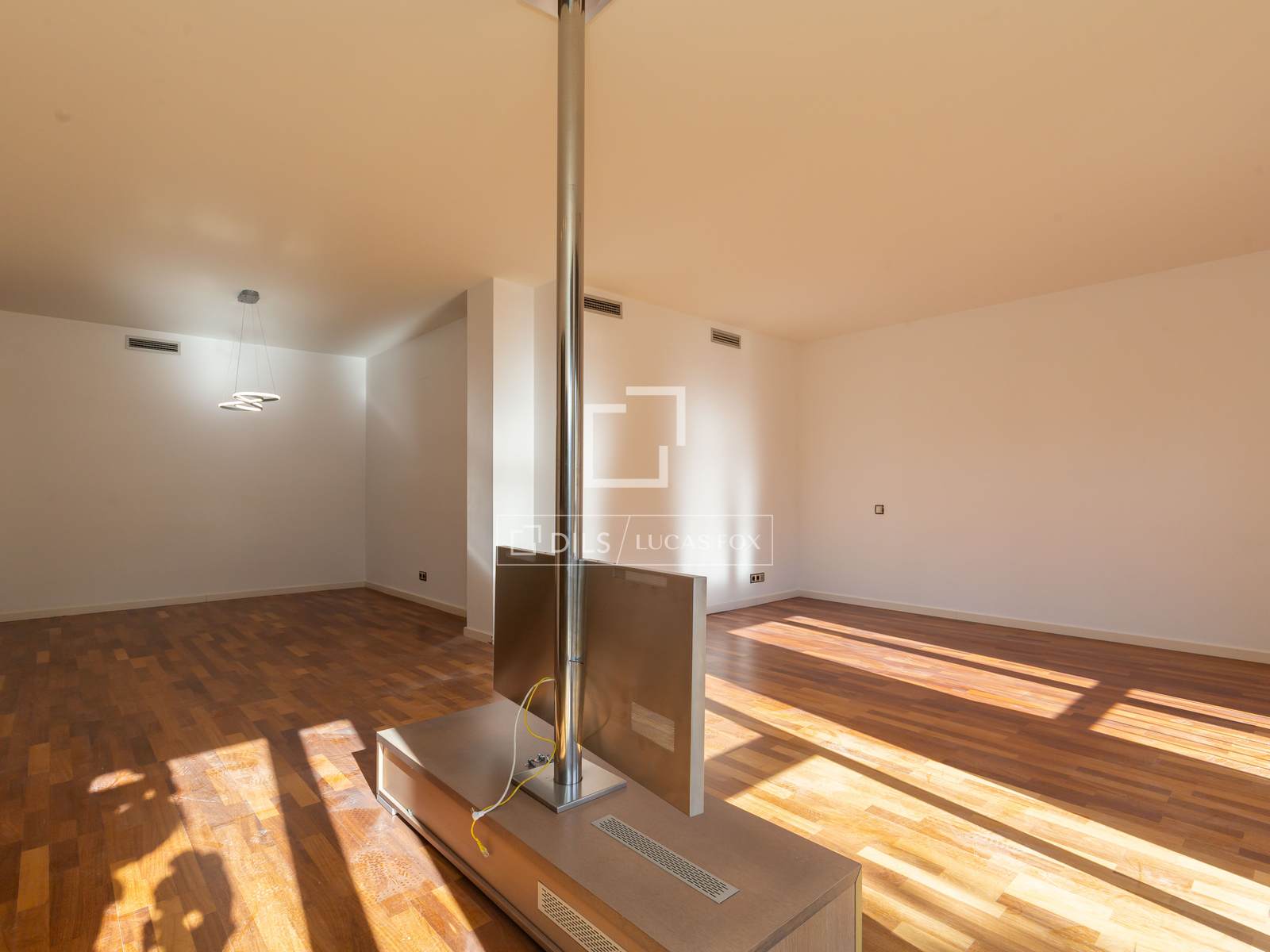 Appartamento a Sant Just Desvern, Barcelona, Spagna 3 camere da letto, 137 mq. N° 150524