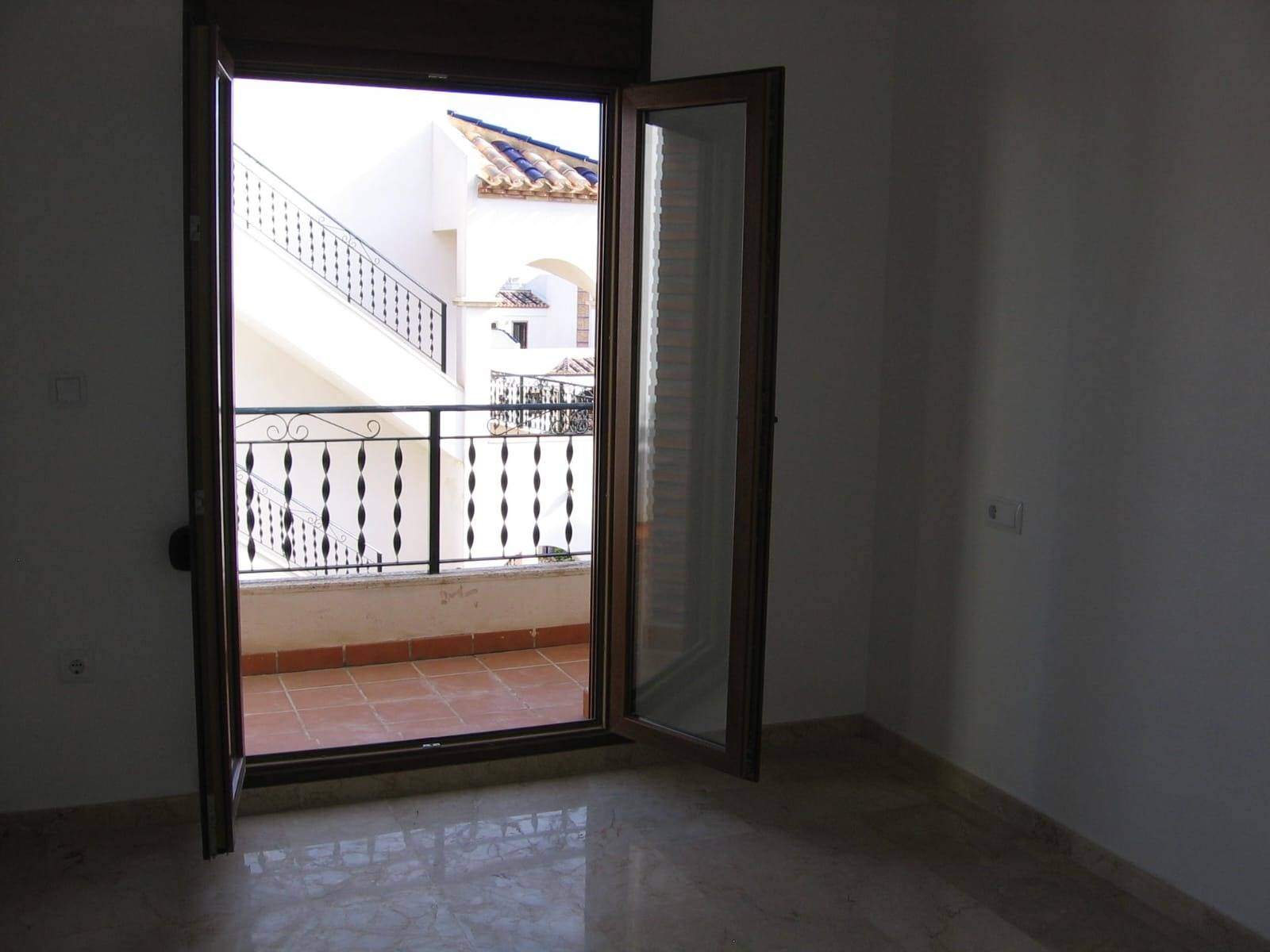 Kaupunkipientalo Villamartin, Alicante, Espanja 2 makuuhuonetta, 90 m2 No. 155599