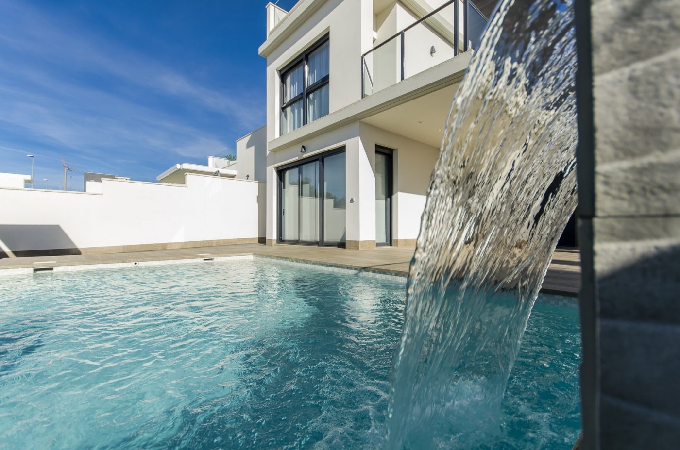 Villa a San Miguel de Salinas, Alicante, Spagna 4 camere da letto, 135 mq. N° 111452