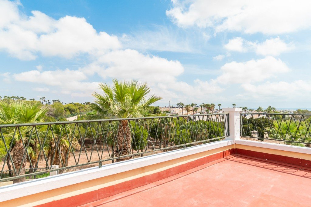 Villa in Alicante, Spain 3 bedrooms, 125 sq.m. No. 145388
