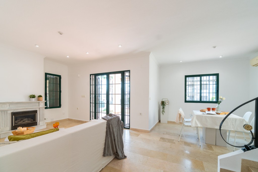 Villa in Alicante, Spain 3 bedrooms, 125 sq.m. No. 145388
