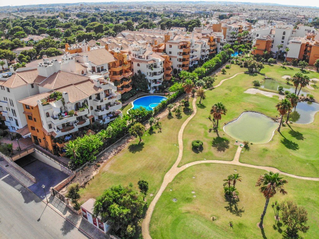 Apartament w Punta Prima, Alicante, Hiszpania 2 sypialnie, 85 mkw. nr 145387