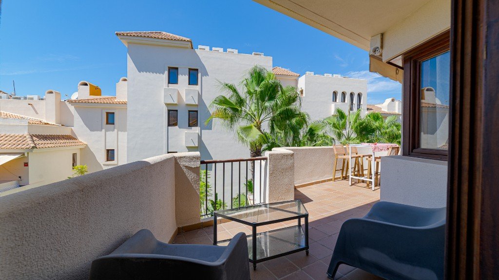 Apartament w Punta Prima, Alicante, Hiszpania 2 sypialnie, 85 mkw. nr 145387