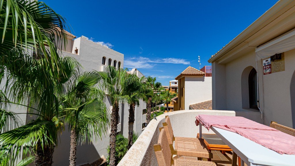 Apartament w Punta Prima, Alicante, Hiszpania 2 sypialnie, 85 mkw. nr 145387