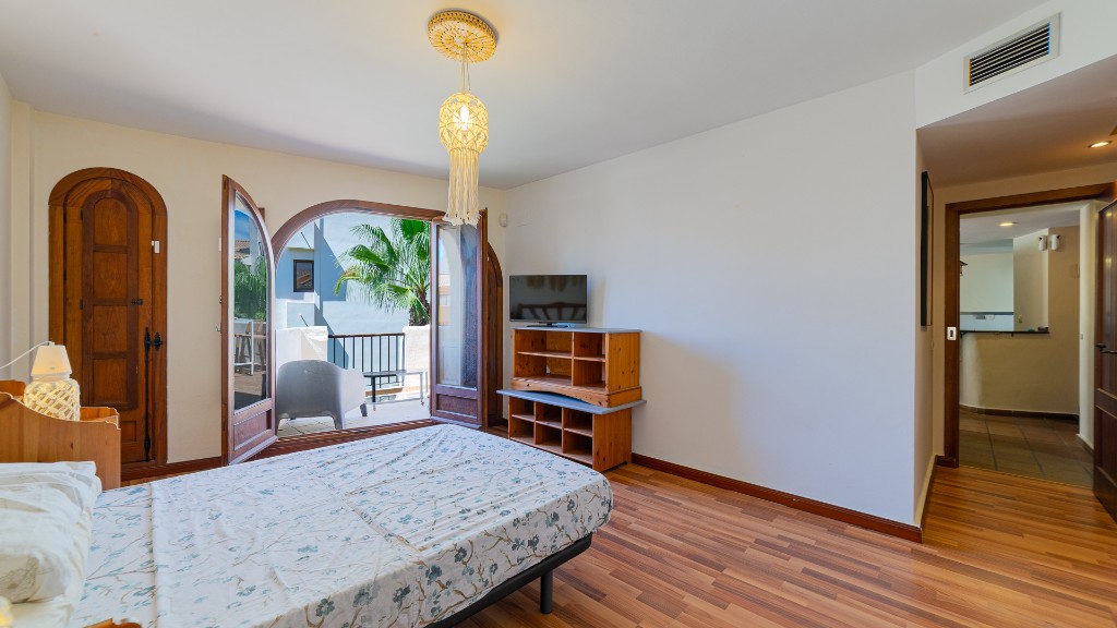 Apartament w Punta Prima, Alicante, Hiszpania 2 sypialnie, 85 mkw. nr 145387