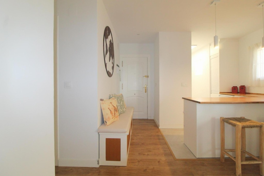 Apartment in Torrevieja, Alicante, Spain 3 bedrooms, 84 sq.m. No. 145389