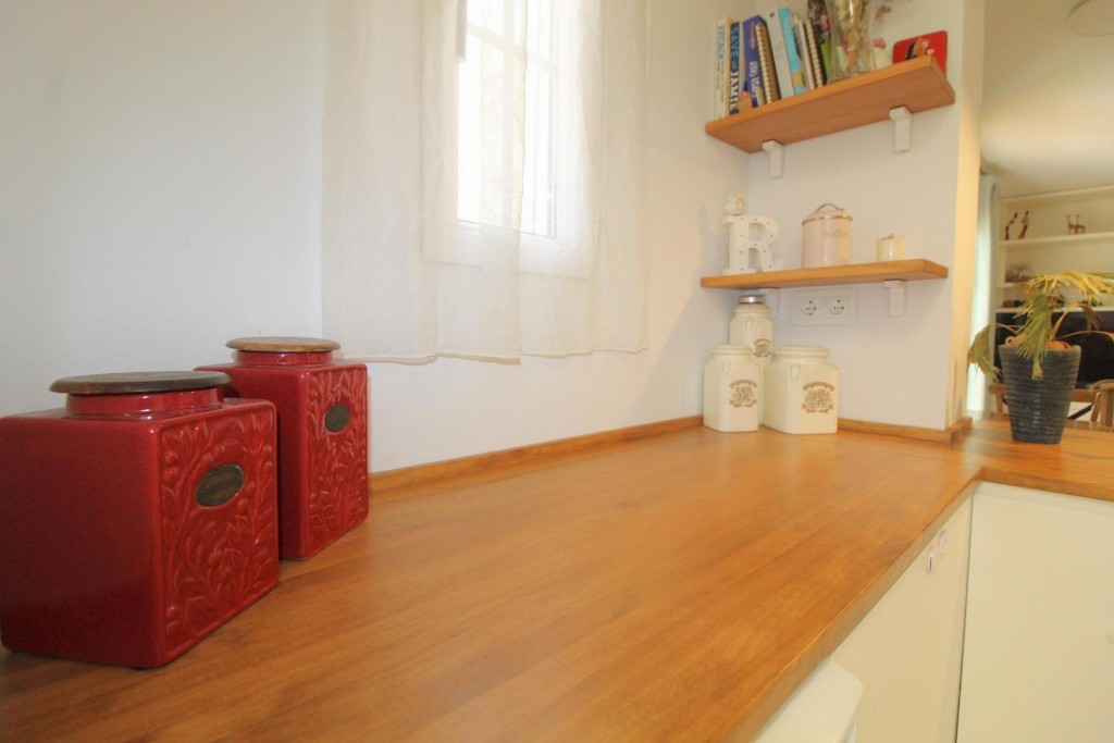 Apartment in Torrevieja, Alicante, Spain 3 bedrooms, 84 sq.m. No. 145389
