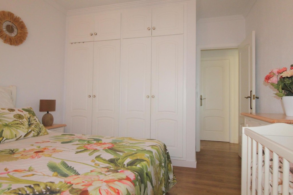 Apartment in Torrevieja, Alicante, Spain 3 bedrooms, 84 sq.m. No. 145389