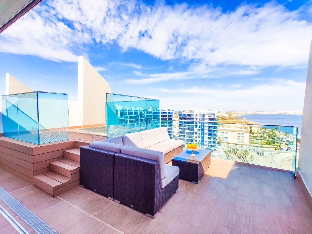 Apartamento en Punta Prima, Alicante, España 2 dormitorios, 70 m2 No. 145391
