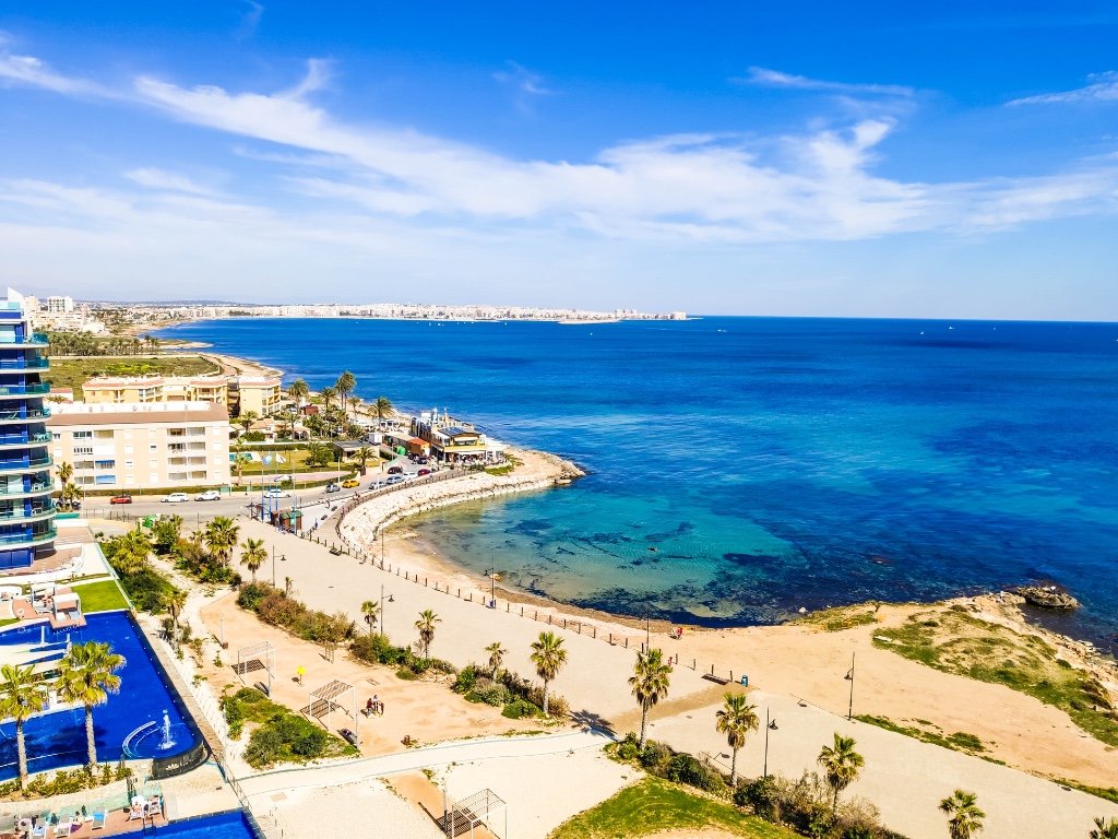 Apartamento en Punta Prima, Alicante, España 2 dormitorios, 70 m2 No. 145391