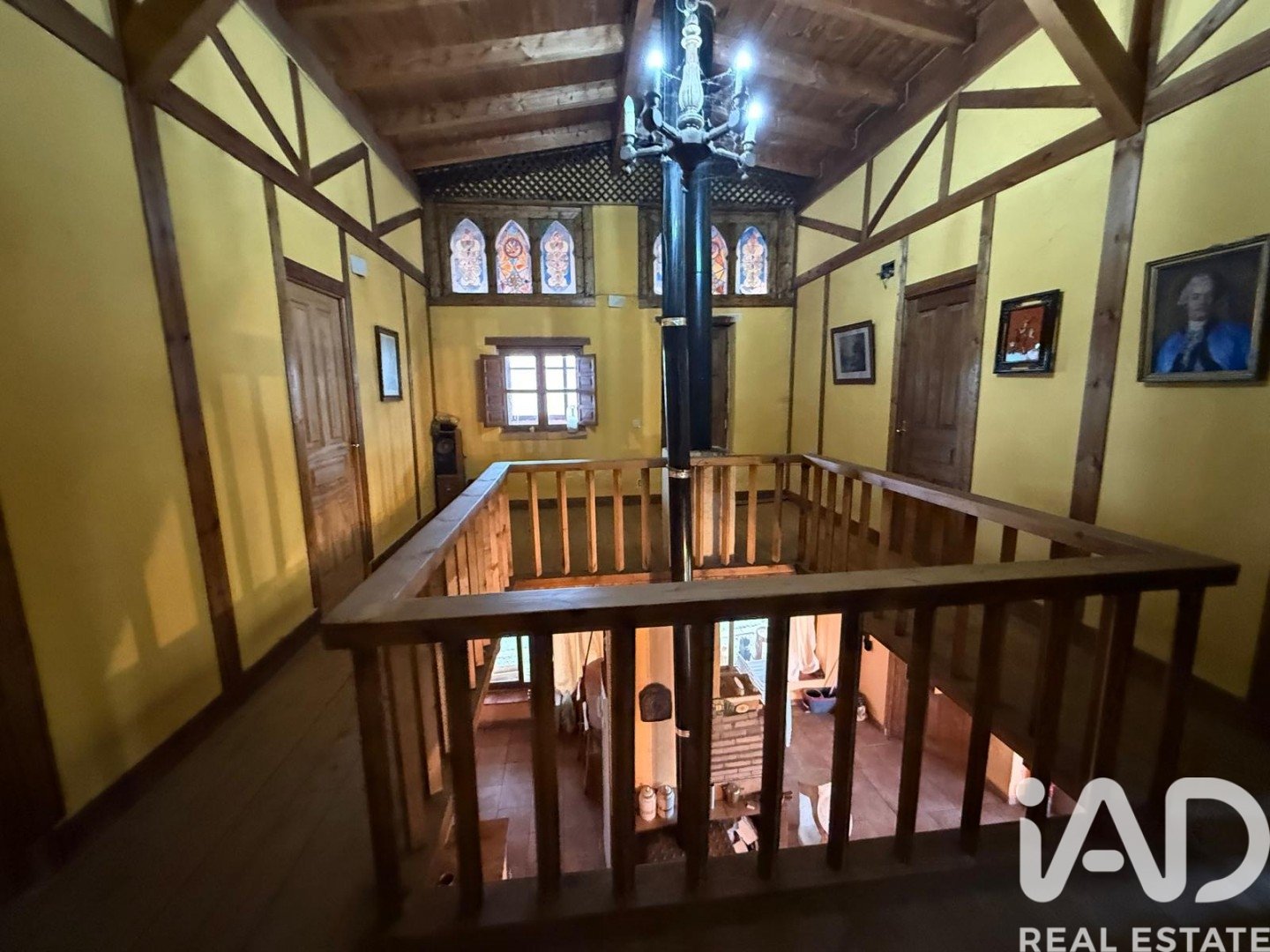Propiedad comercial en León, España 727 m2 No. 152617