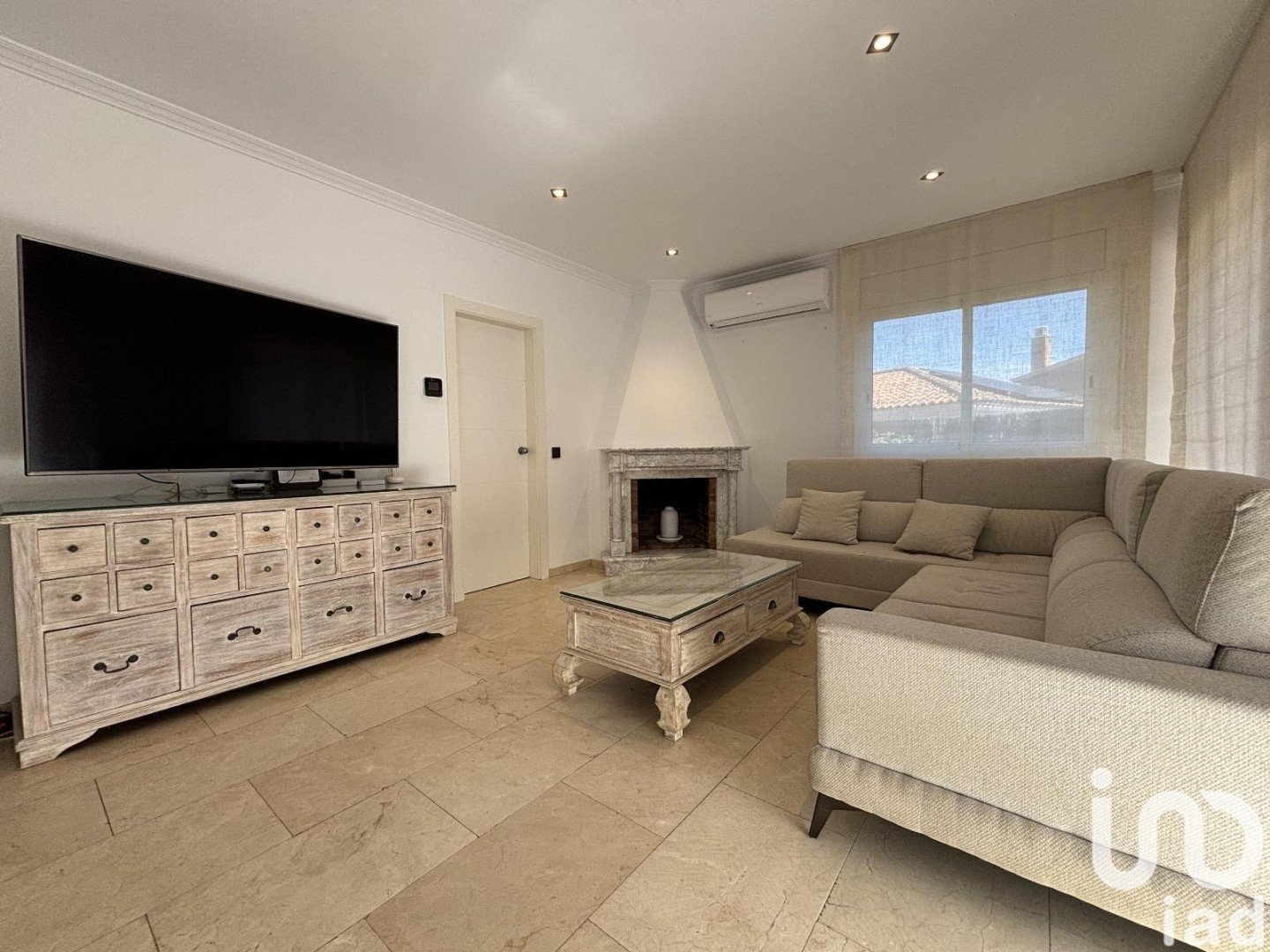 Talo Calella, Barcelona, Espanja 4 makuuhuonetta, 593 m2 No. 153029