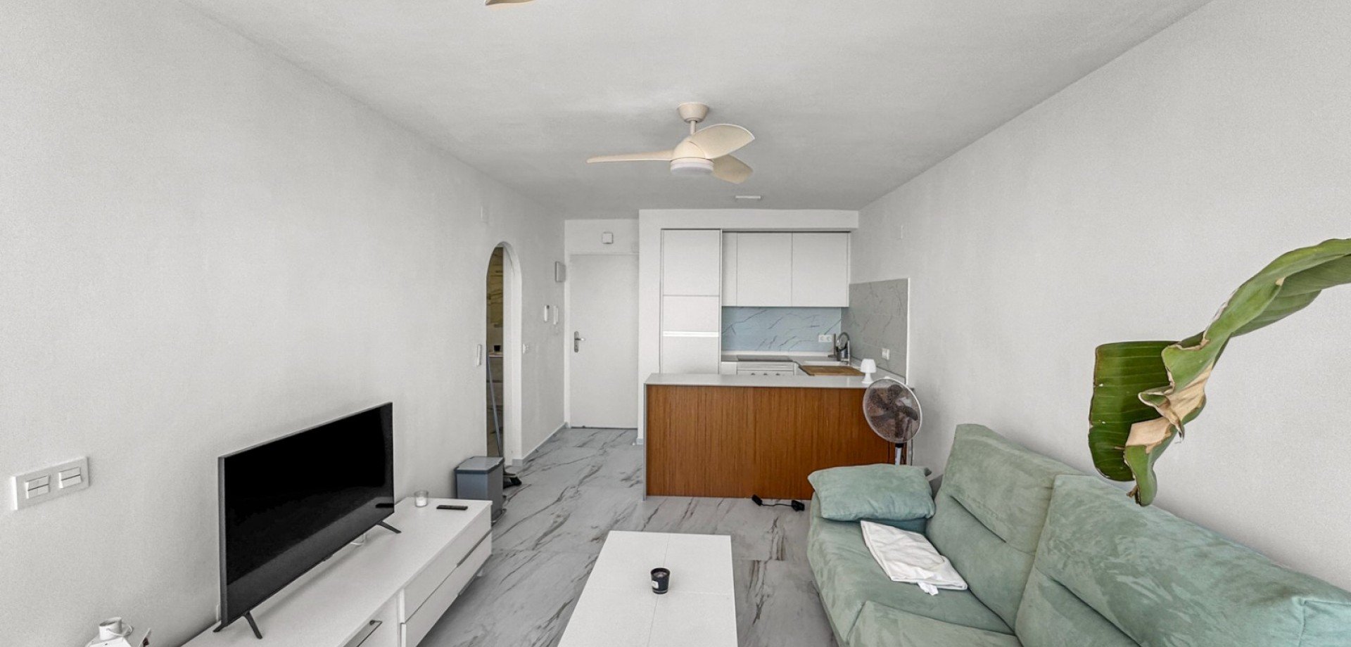 Apartamento en Alicante, España 1 dormitorio, 45 m2 No. 189400