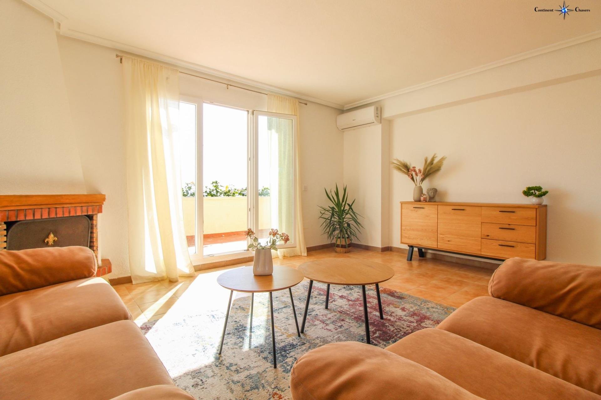Appartamento a Punta Prima, Alicante, Spagna 2 camere da letto, 85 mq. N° 144432