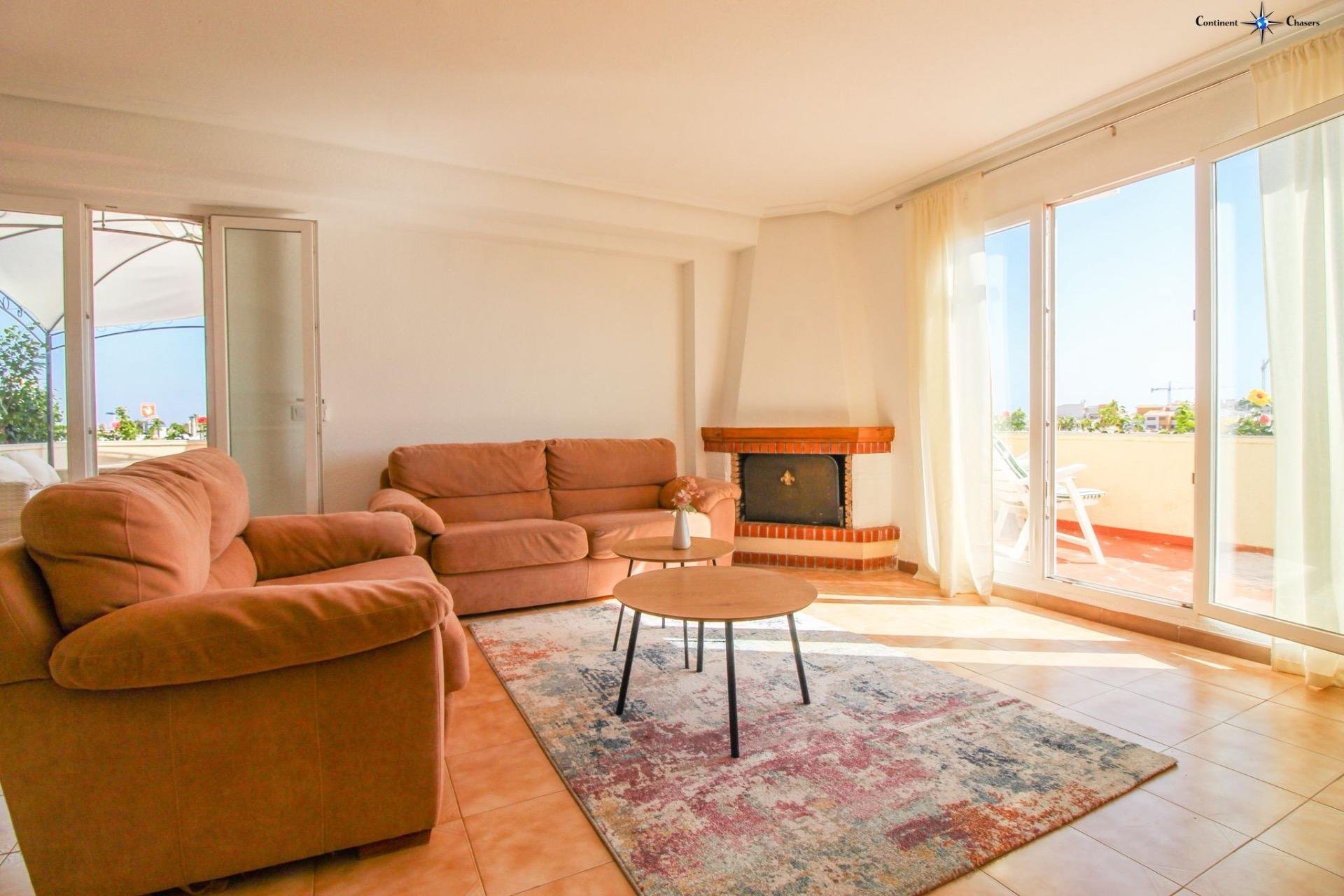 Appartamento a Punta Prima, Alicante, Spagna 2 camere da letto, 85 mq. N° 144432