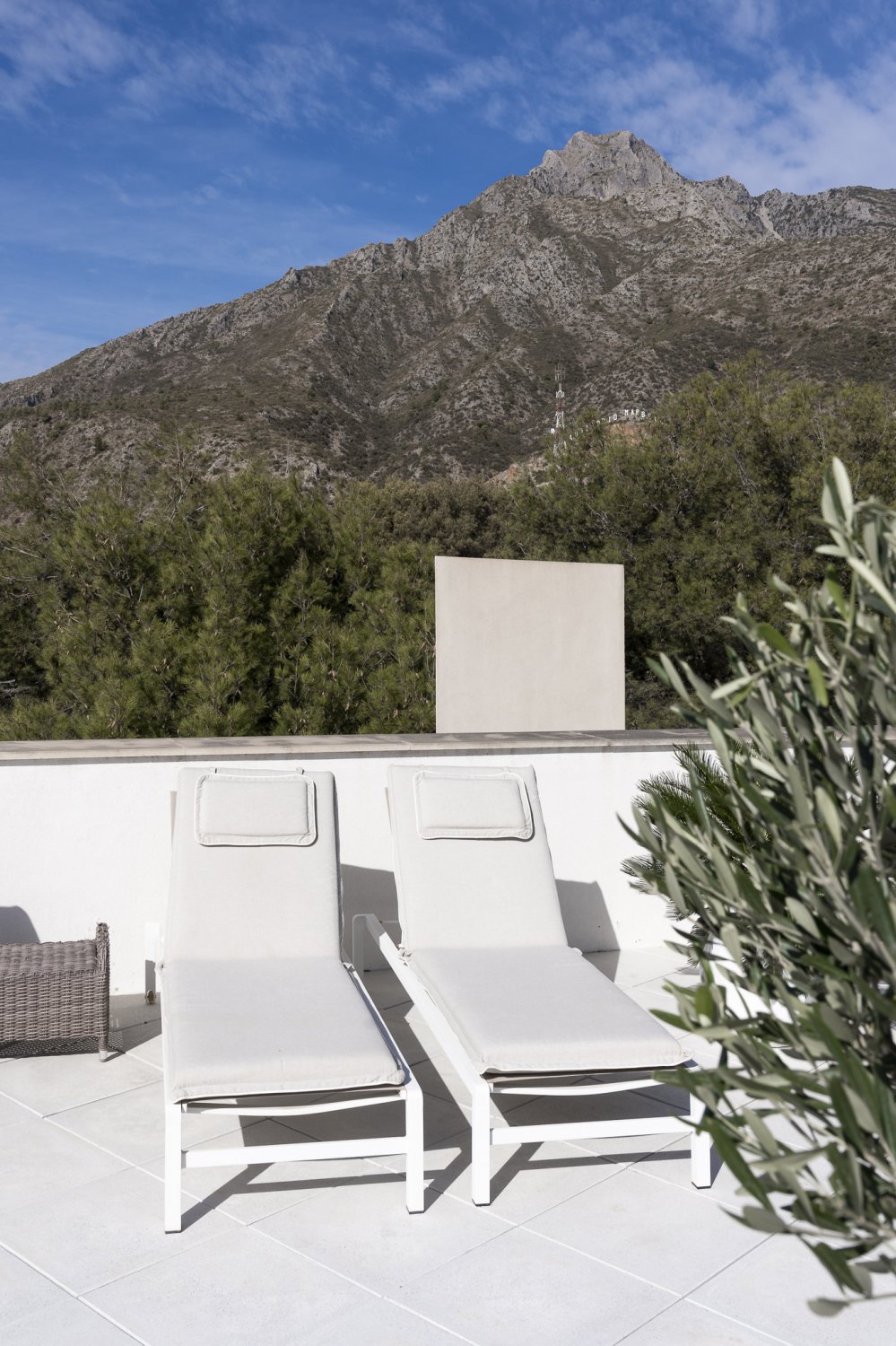 Kamienica w Marbella, Malaga, Hiszpania 3 sypialnie, 454 mkw. nr 70987