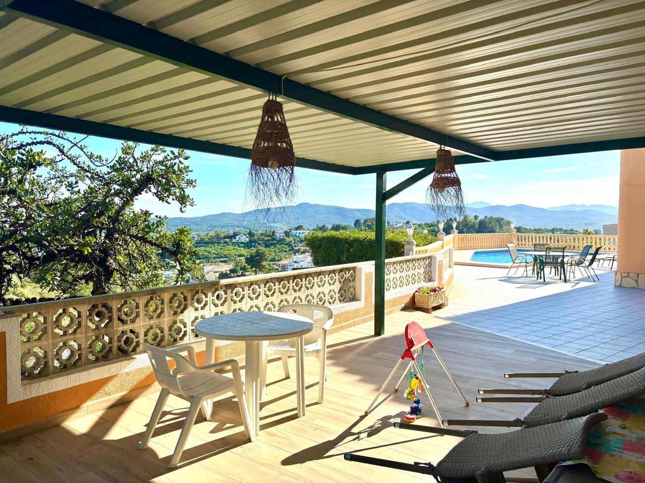 Villa in Javea, Alicante, Spain 4 bedrooms, 242 sq.m. No. 156109