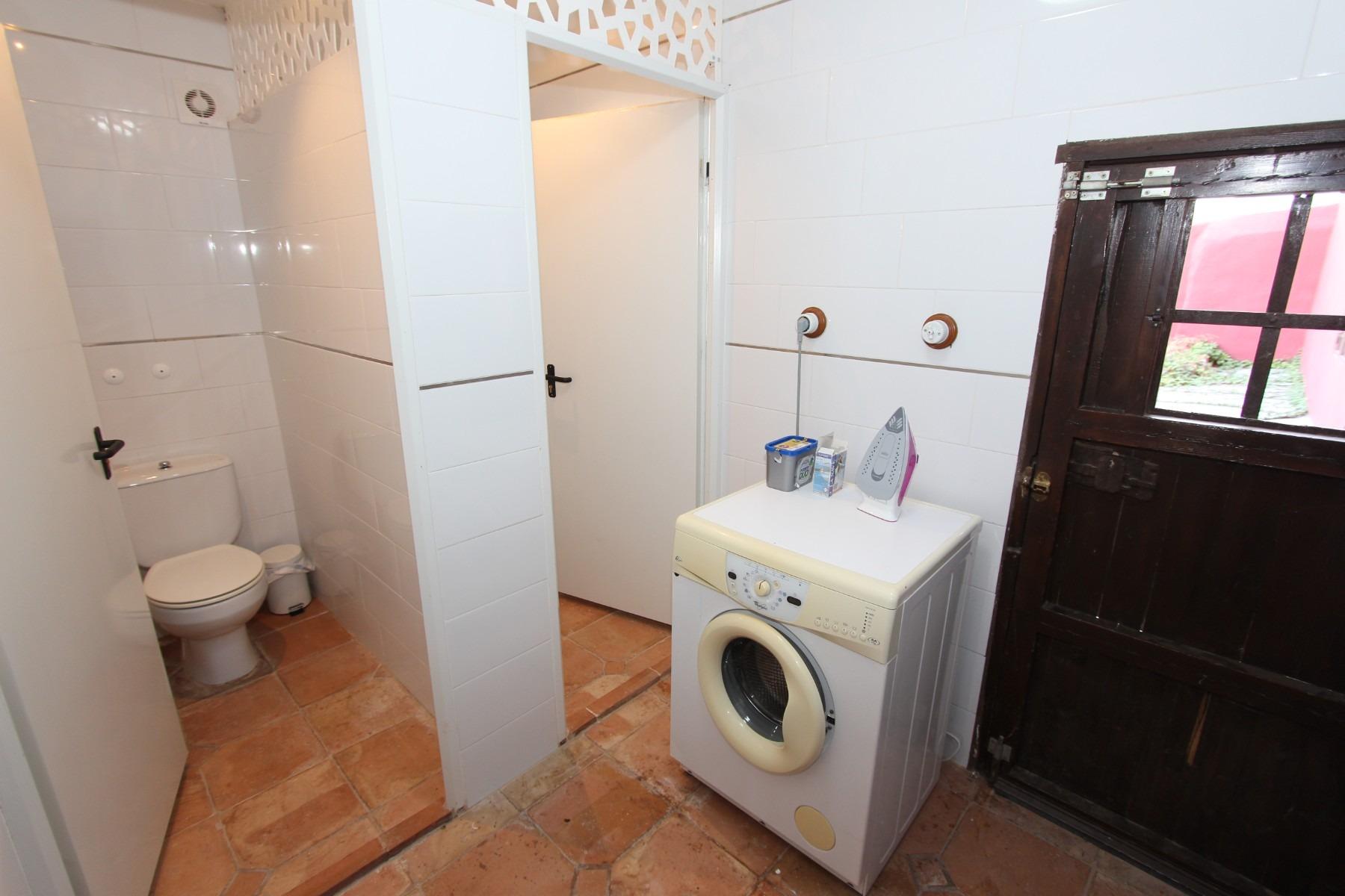 Huvila San Miguel de Salinas, Alicante, Espanja 4 makuuhuonetta,  No. 80190