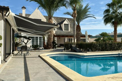 Villa i San Juan, Alicante, Spanien 5 sovrum, 360 kvm. Nr. 165502
