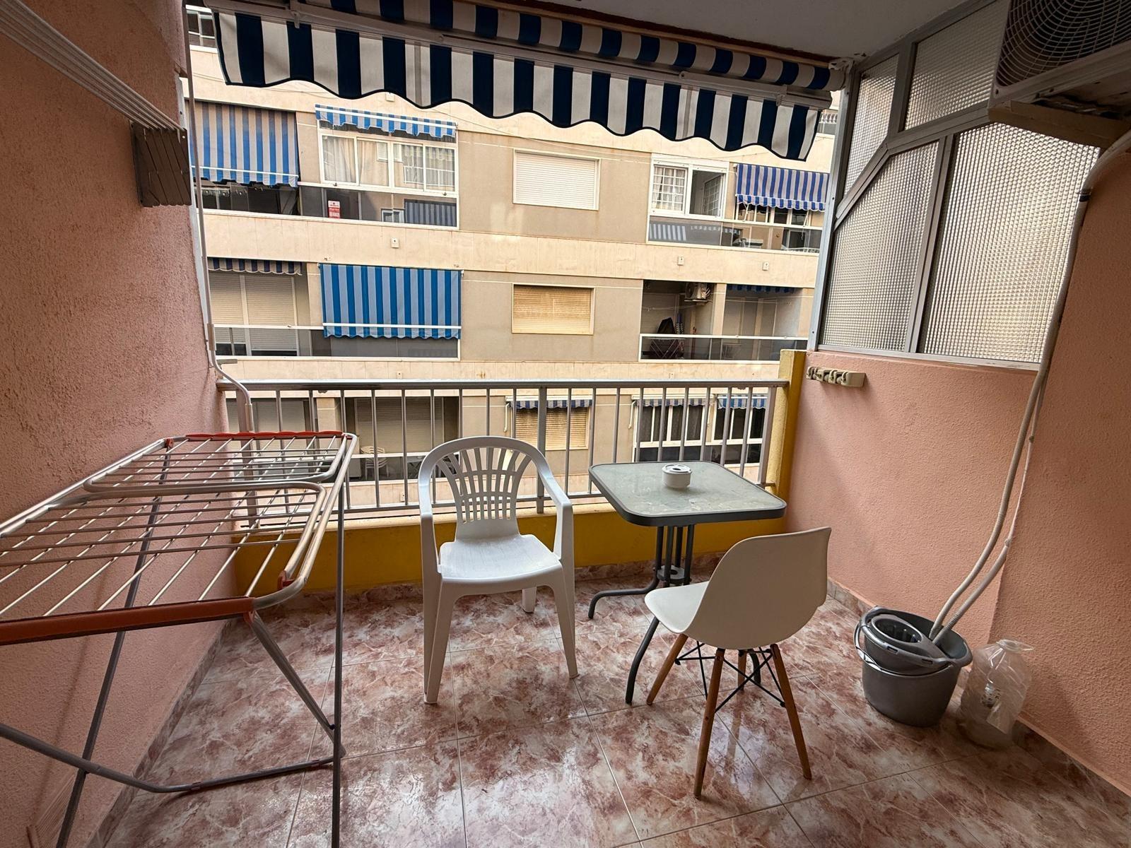 Dzīvoklis Torrevieja, Alicante, Spānijā 1 istaba, 79 m2 Nr. 194188