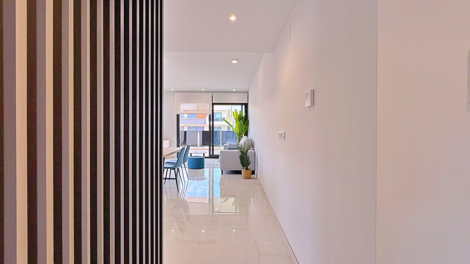 Apartment in Alicante, Spain 2 bedrooms, 83 sq.m. No. 190217