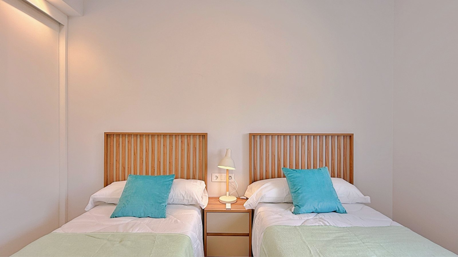 Apartment in Alicante, Spain 2 bedrooms, 83 sq.m. No. 190217